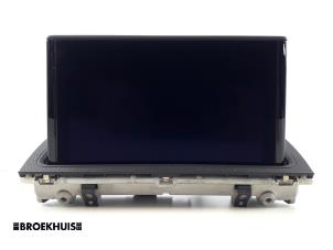 Gebruikte Display Multi Media regelunit Audi A3 Limousine (8VS/8VM) 1.5 TFSI 16V Prijs € 150,00 Margeregeling aangeboden door Autobedrijf Broekhuis B.V.