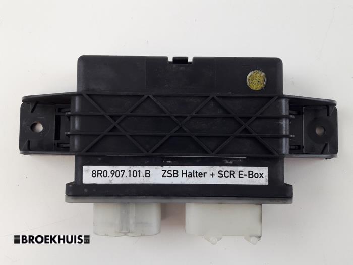 Adblue Computer van een Audi Q5 (8RB) 2.0 TDI 16V Quattro 2014