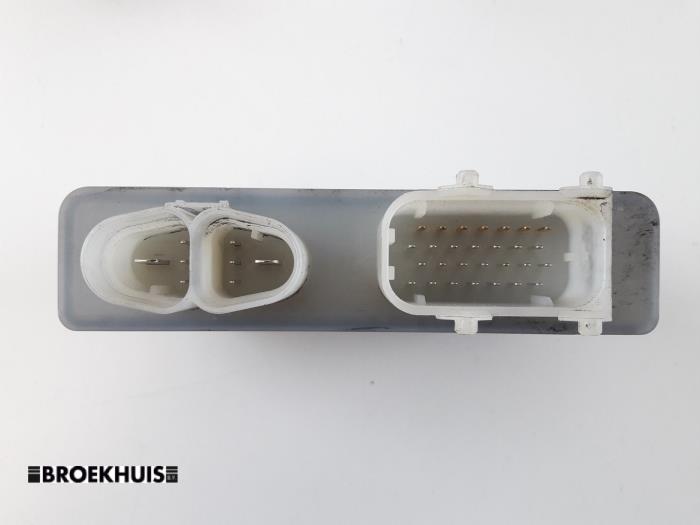 Adblue Computer van een Audi Q5 (8RB) 2.0 TDI 16V Quattro 2014