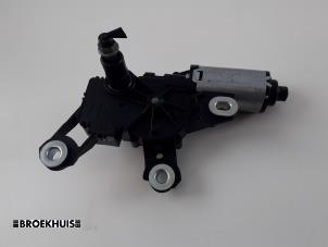 Gebruikte Motor Ruitenwisser achter Audi Q5 (8RB) 2.0 TDI 16V Quattro Prijs € 80,00 Margeregeling aangeboden door Autobedrijf Broekhuis B.V.