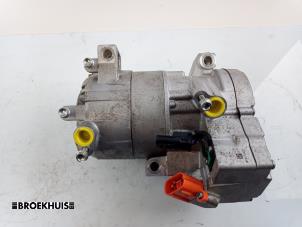 Gebruikte Aircopomp Mazda CX-60 (KH) 2.5 e-SkyActiv PHEV Prijs € 350,00 Margeregeling aangeboden door Autobedrijf Broekhuis B.V.