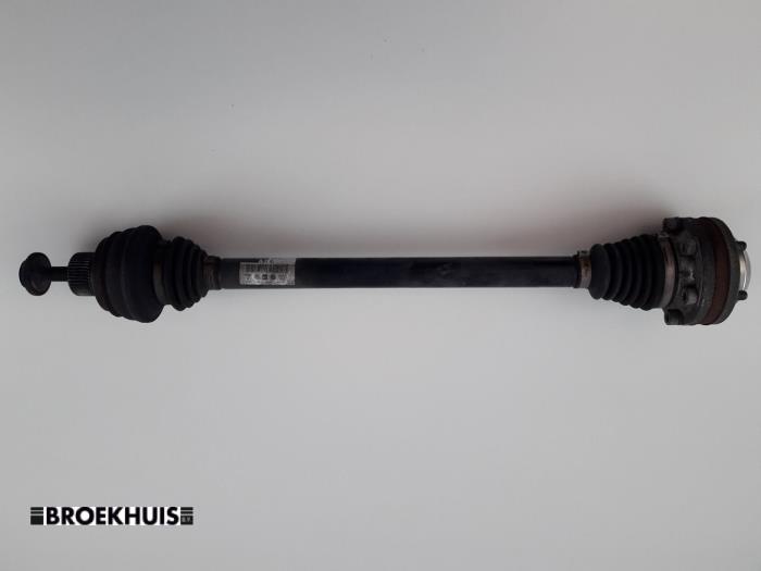 Gebruikte Steekas links-achter Audi Q5 (8RB) 2.0 TDI 16V Quattro Prijs € 35,00 Margeregeling aangeboden door Autobedrijf Broekhuis B.V.