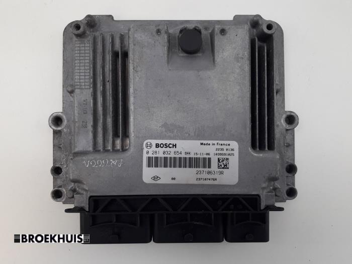 Gebruikte Inspuitcomputer Renault Clio IV (5R) 1.5 dCi 90 FAP Prijs € 150,00 Margeregeling aangeboden door Autobedrijf Broekhuis B.V.