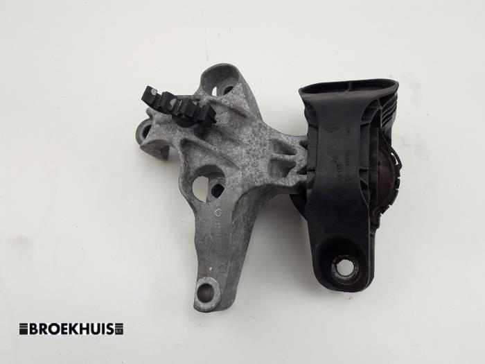 Gebruikte Motorrubber Renault Clio IV (5R) 1.5 dCi 90 FAP Prijs € 25,00 Margeregeling aangeboden door Autobedrijf Broekhuis B.V.