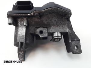 Gebruikte Smoorklep uitlaatgas Renault Clio IV (5R) 1.5 dCi 90 FAP Prijs € 35,00 Margeregeling aangeboden door Autobedrijf Broekhuis B.V.