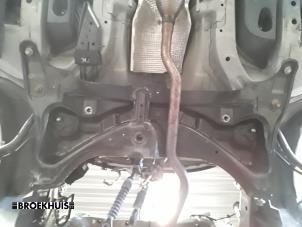 Gebruikte Subframe Toyota Aygo (B40) 1.0 12V VVT-i Prijs € 100,00 Margeregeling aangeboden door Autobedrijf Broekhuis B.V.