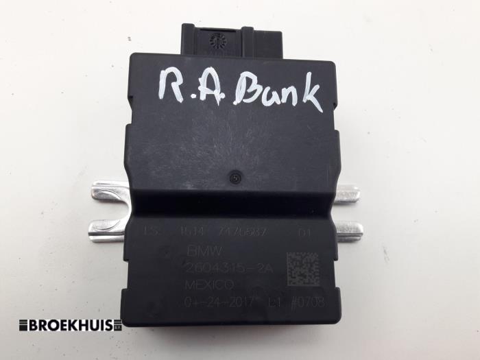 Gebruikte Brandstofpomp module BMW 3 serie (F30) 320d 2.0 16V EfficientDynamicsEdition Prijs € 50,00 Margeregeling aangeboden door Autobedrijf Broekhuis B.V.