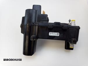 Gebruikte Airco deel (div) Peugeot 208 II (UB/UH/UP) e-208 50 kWh Prijs € 120,00 Margeregeling aangeboden door Autobedrijf Broekhuis B.V.