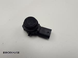 Gebruikte PDC Sensor BMW 3 serie (F30) 320d 2.0 16V EfficientDynamicsEdition Prijs € 25,00 Margeregeling aangeboden door Autobedrijf Broekhuis B.V.