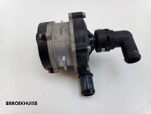 Gebruikte Waterpomp Kia Niro I (DE) 1.6 GDI Hybrid Prijs € 60,00 Margeregeling aangeboden door Autobedrijf Broekhuis B.V.