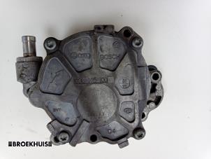 Gebruikte Videpomp (Diesel) Audi A4 (B8) 2.0 eTDI 16V Prijs € 25,00 Margeregeling aangeboden door Autobedrijf Broekhuis B.V.
