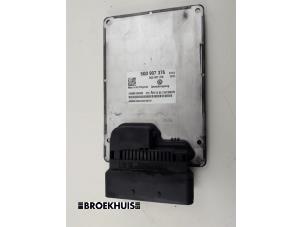 Gebruikte Computer Diversen Volkswagen Golf VII (AUA) 2.0 GTD 16V Prijs € 90,00 Margeregeling aangeboden door Autobedrijf Broekhuis B.V.