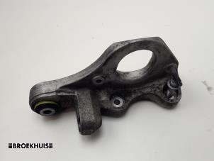 Gebruikte Steun (diversen) Volvo V40 (MV) 2.0 D2 16V Prijs € 30,00 Margeregeling aangeboden door Autobedrijf Broekhuis B.V.