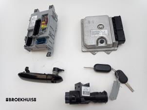 Gebruikte Inspuitcomputer Fiat Panda/Pandina (312) 0.9 TwinAir 60 Prijs € 150,00 Margeregeling aangeboden door Autobedrijf Broekhuis B.V.