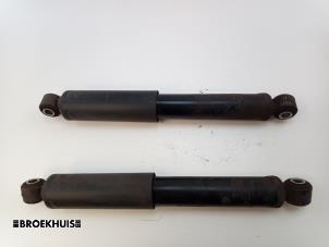 Gebruikte Schokdemper set Peugeot Boxer (U9) 2.0 BlueHDi 130 Prijs € 84,70 Inclusief btw aangeboden door Autobedrijf Broekhuis B.V.