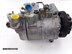 Gebruikte Aircopomp BMW 7 serie (E65/E66/E67) 745i,Li 4.4 V8 32V Prijs € 150,00 Margeregeling aangeboden door Autobedrijf Broekhuis B.V.