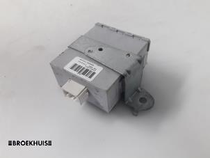 Gebruikte Module Centrale Deurvergrendeling Toyota Corolla (E12) 1.6 16V VVT-i Prijs € 20,00 Margeregeling aangeboden door Autobedrijf Broekhuis B.V.