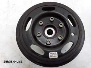 Gebruikte Krukas Poelie Opel Corsa D 1.2 16V Prijs € 20,00 Margeregeling aangeboden door Autobedrijf Broekhuis B.V.