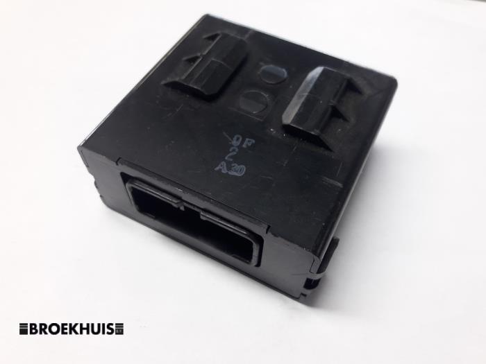 Gebruikte Computer Koeling Toyota Corolla (E12) 1.4 16V VVT-i Prijs € 15,00 Margeregeling aangeboden door Autobedrijf Broekhuis B.V.