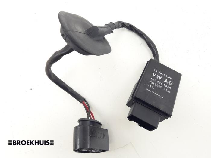 Gebruikte Brandstofpomp module Volkswagen Polo V (6R) 1.2 TSI Prijs € 20,00 Margeregeling aangeboden door Autobedrijf Broekhuis B.V.