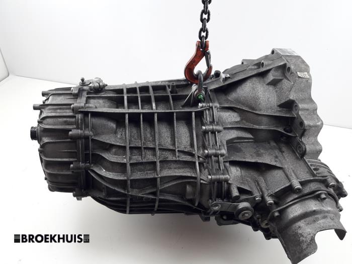 Versnellingsbak van een Audi A5 Sportback (8TA) 2.0 TDI 16V 2013