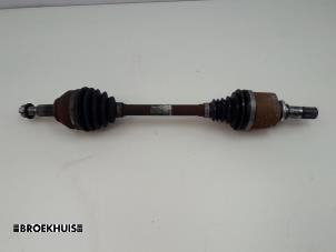 Gebruikte Steekas links-voor Renault Trafic (1FL/2FL/3FL/4FL) 2.0 dCi 16V 130 Prijs € 242,00 Inclusief btw aangeboden door Autobedrijf Broekhuis B.V.