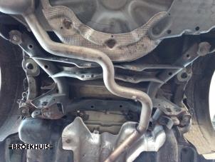 Gebruikte Subframe Skoda Superb Combi (3TAC/TAF) 1.6 TDI Prijs € 85,00 Margeregeling aangeboden door Autobedrijf Broekhuis B.V.