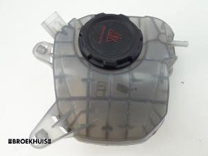 Gebruikte Expansievat Skoda Octavia Combi (NXAC) iV 1.4 TSI RS 16V Prijs € 15,00 Margeregeling aangeboden door Autobedrijf Broekhuis B.V.