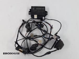 Gebruikte Parkeersensor set Skoda Superb Combi (3TAC/TAF) 1.6 TDI Prijs € 100,00 Margeregeling aangeboden door Autobedrijf Broekhuis B.V.