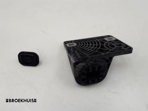 Gebruikte Steun (diversen) Cupra Born 58 Prijs € 10,00 Margeregeling aangeboden door Autobedrijf Broekhuis B.V.