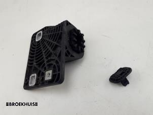 Gebruikte Steun (diversen) Cupra Born 58 Prijs € 10,00 Margeregeling aangeboden door Autobedrijf Broekhuis B.V.