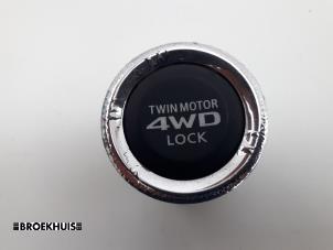 Gebruikte Differentieel lock 4x4 Mitsubishi Outlander (GF/GG) 2.0 16V PHEV 4x4 Prijs € 35,00 Margeregeling aangeboden door Autobedrijf Broekhuis B.V.
