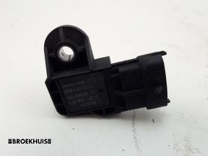 Gebruikte Map Sensor (inlaatspruitstuk) Opel Astra J (PC6/PD6/PE6/PF6) 1.4 Turbo 16V Prijs € 15,00 Margeregeling aangeboden door Autobedrijf Broekhuis B.V.
