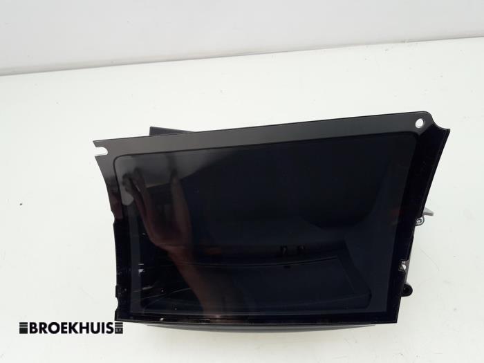 Gebruikte Head-up display Mercedes E (C238) E-200 EQ Boost 2.0 Turbo 16V Prijs € 650,00 Margeregeling aangeboden door Autobedrijf Broekhuis B.V.