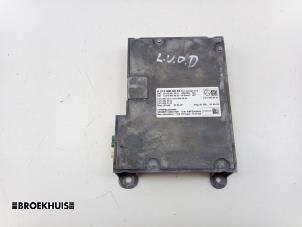 Gebruikte Regelunit Multi Media Mercedes E (C238) E-200 EQ Boost 2.0 Turbo 16V Prijs € 240,00 Margeregeling aangeboden door Autobedrijf Broekhuis B.V.