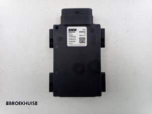 Gebruikte Side assist sensor BMW 5 serie (G30) M550d xDrive 24V Prijs € 250,00 Margeregeling aangeboden door Autobedrijf Broekhuis B.V.