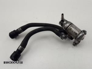 Gebruikte Adblue injector BMW 5 serie (G30) M550d xDrive 24V Prijs € 95,00 Margeregeling aangeboden door Autobedrijf Broekhuis B.V.