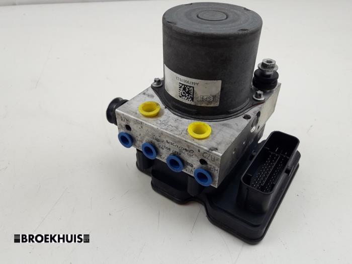 Gebruikte ABS Pomp Mercedes Vito (447.6) 2.2 119 CDI 16V BlueTEC Prijs € 181,50 Inclusief btw aangeboden door Autobedrijf Broekhuis B.V.