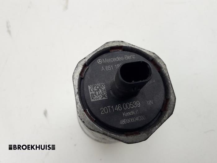 Oliedruk sensor van een Mercedes-Benz Sprinter 3,5t (907.6/910.6) 316 CDI 2.1 D RWD 2020