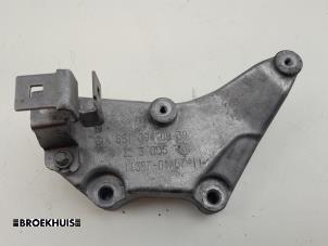 Gebruikte Motorrubber Mercedes Sprinter 3,5t (907.6/910.6) 316 CDI 2.1 D RWD Prijs € 18,15 Inclusief btw aangeboden door Autobedrijf Broekhuis B.V.