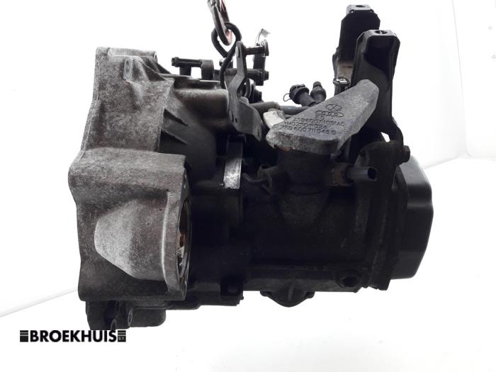 Gebruikte Versnellingsbak Skoda Fabia (6Y5) 1.9 TDi Prijs € 200,00 Margeregeling aangeboden door Autobedrijf Broekhuis B.V.