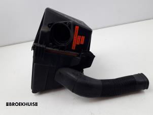 Gebruikte Luchtfilterhuis Skoda Fabia (6Y5) 1.9 TDi Prijs € 25,00 Margeregeling aangeboden door Autobedrijf Broekhuis B.V.