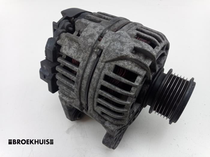 Gebruikte Dynamo Skoda Fabia (6Y5) 1.9 TDi Prijs € 30,00 Margeregeling aangeboden door Autobedrijf Broekhuis B.V.