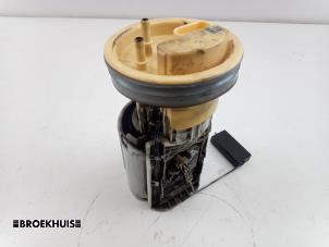 Gebruikte Tank element Pomp Skoda Fabia (6Y5) 1.9 TDi Prijs € 20,00 Margeregeling aangeboden door Autobedrijf Broekhuis B.V.