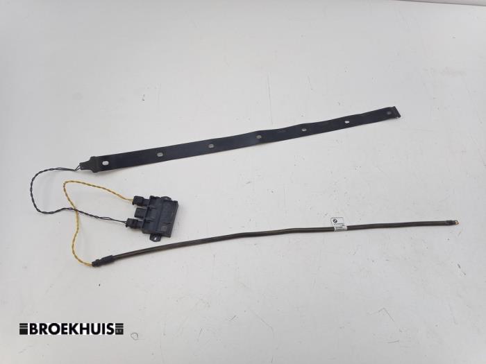 Gebruikte Smart entry computer BMW 3 serie Touring (G21) 330e xDrive 2.0 TwinPower Turbo 16V Prijs € 100,00 Margeregeling aangeboden door Autobedrijf Broekhuis B.V.