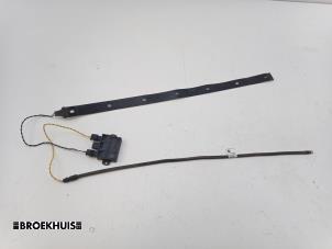 Gebruikte Smart entry computer BMW 3 serie Touring (G21) 330e xDrive 2.0 TwinPower Turbo 16V Prijs € 100,00 Margeregeling aangeboden door Autobedrijf Broekhuis B.V.