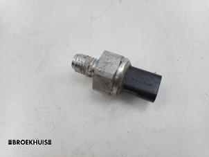 Gebruikte Oliedruk sensor Opel Karl 1.0 12V Prijs € 15,00 Margeregeling aangeboden door Autobedrijf Broekhuis B.V.