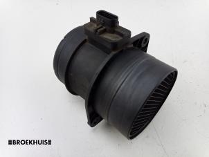 Gebruikte Luchtmassameter Volkswagen Transporter T5 2.0 BiTDI DRF Prijs € 12,10 Inclusief btw aangeboden door Autobedrijf Broekhuis B.V.