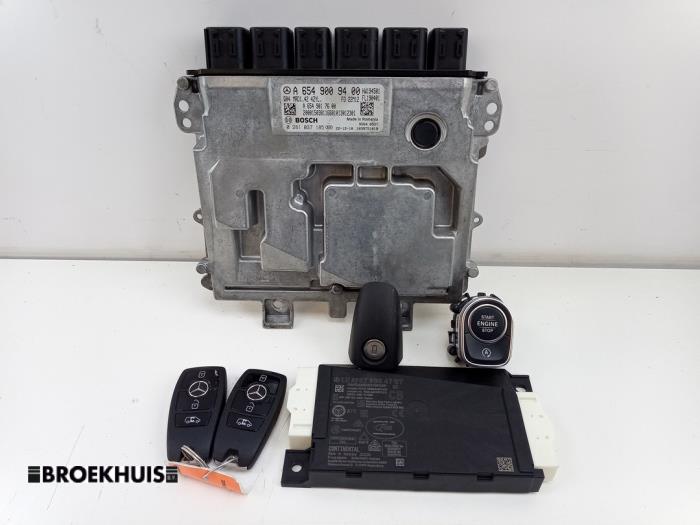 Gebruikte Inspuitcomputer Mercedes Sprinter 3,5t (907.6/910.6) 311 CDI 2.0 D RWD Prijs € 302,50 Inclusief btw aangeboden door Autobedrijf Broekhuis B.V.