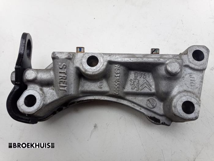 Gebruikte Motorrubber Peugeot 207/207+ (WA/WC/WM) 1.6 HDi Prijs € 25,00 Margeregeling aangeboden door Autobedrijf Broekhuis B.V.